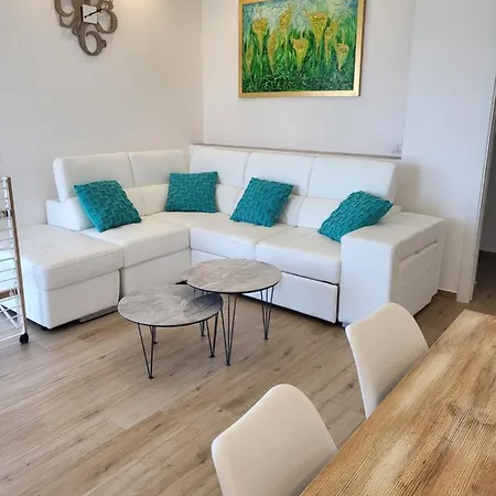 Belvedere Luxry House Apartmán Crotone