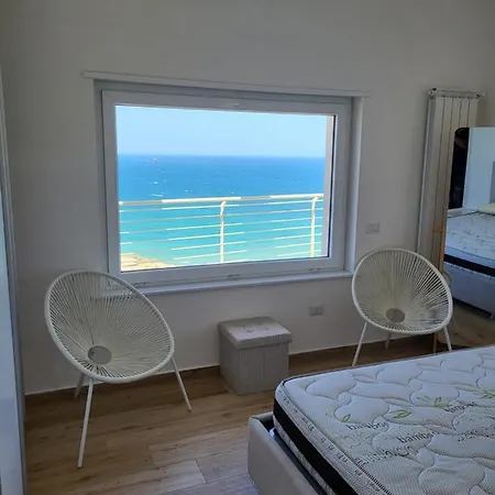 Belvedere Luxry House Apartmán Crotone